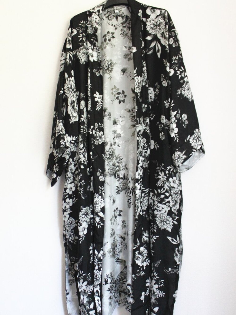 NEW JOHNNY WAS Dreamer Jules Kimono 100% Silk Reversible Size XL